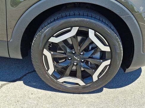 Used 2024 Kia Telluride S w/ S Sunroof Package AWD/4WD image 8