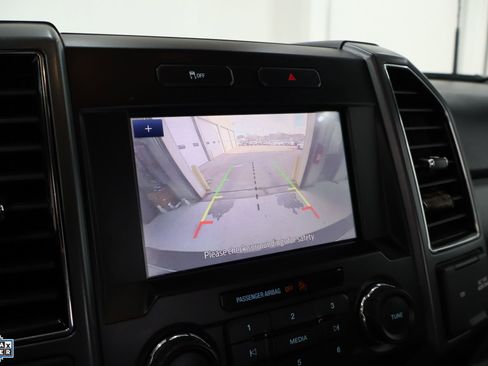 Used 2022 Ford F250 XLT w/ XLT Premium Package image 23