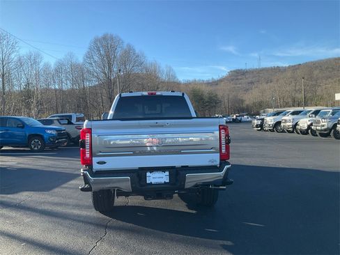 New 2026 Ford F250 Lariat w/ Chrome Package image 31