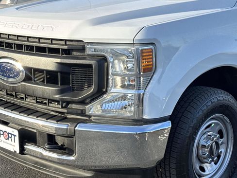Used 2020 Ford F250 XL w/ Power Equipment Group image 26