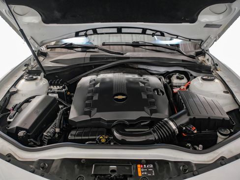 Used 2015 Chevrolet Camaro LT w/ RS Package image 43