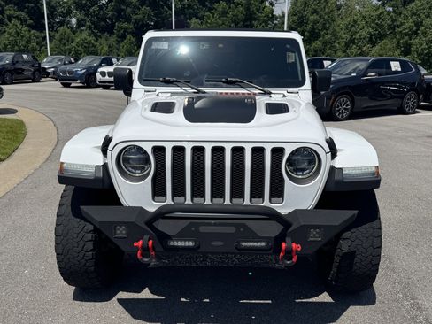 Used 2019 Jeep Wrangler Unlimited Rubicon w/ Advanced Safety Group AWD/4WD image 3