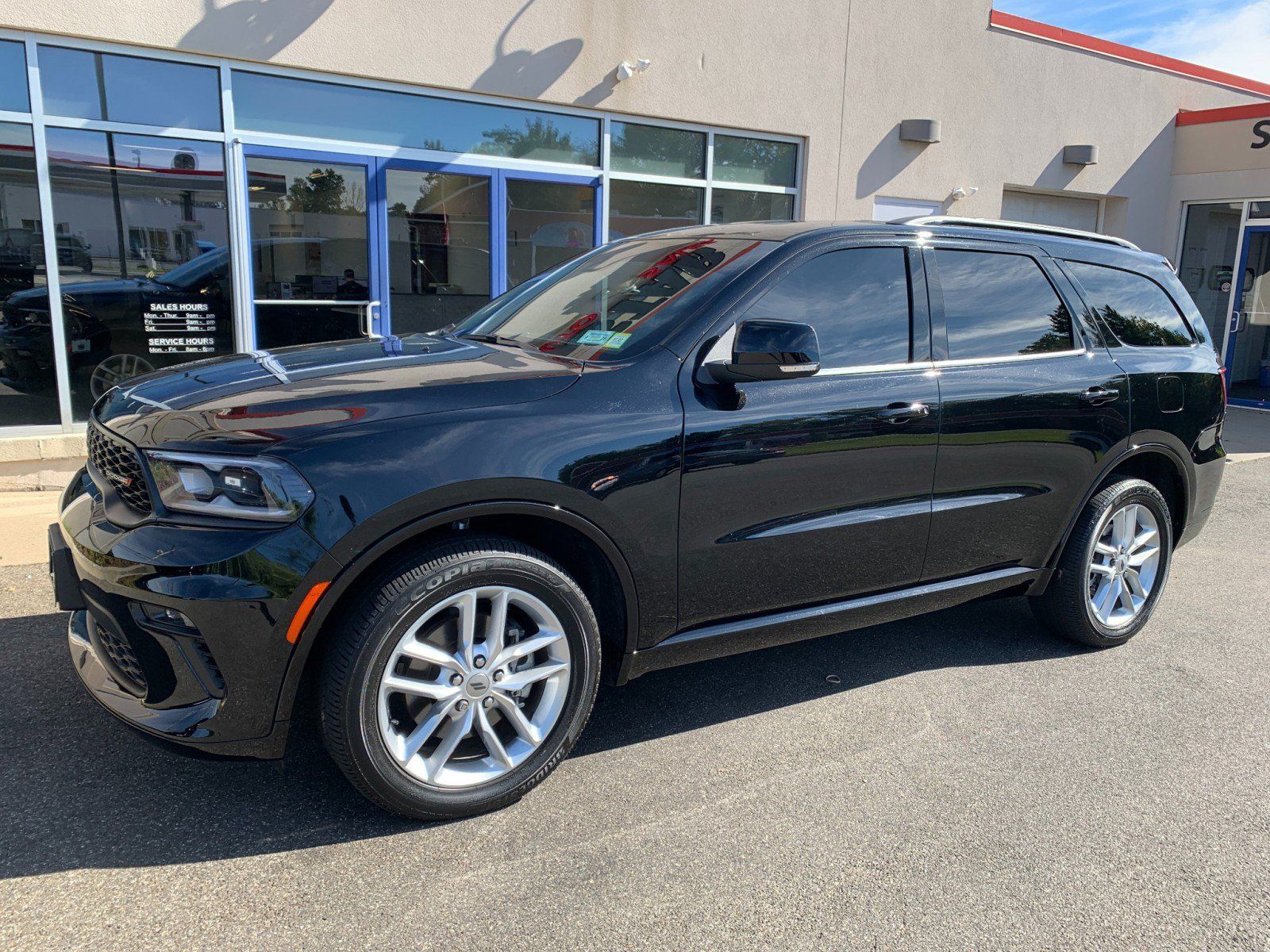 Used 2023 Dodge Durango GT AWD/4WD image 1