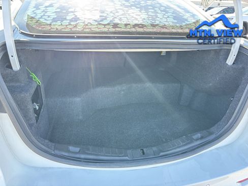 Used 2019 Ford Fusion SE image 21