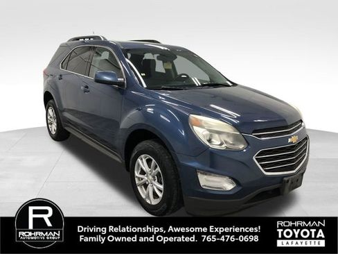 Used 2017 Chevrolet Equinox LT w/ Convenience Package image 8