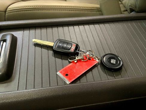 Used 2014 Honda CR-V EX-L image 12