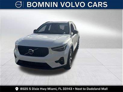 New 2026 Volvo XC40 B5 Plus w/ Protection Package Premier