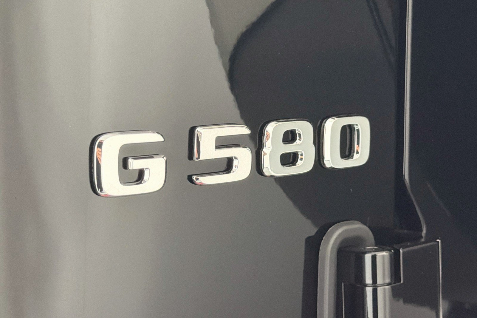 New 2027 Mercedes-Benz G 580 e image 8