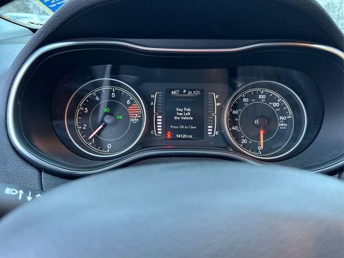 Used 2019 Jeep Cherokee Latitude Plus w/ Cold Weather Group image 20