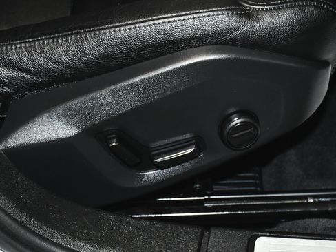 Used 2020 Volvo S60 T5 Momentum w/ Protection Package Premier image 43