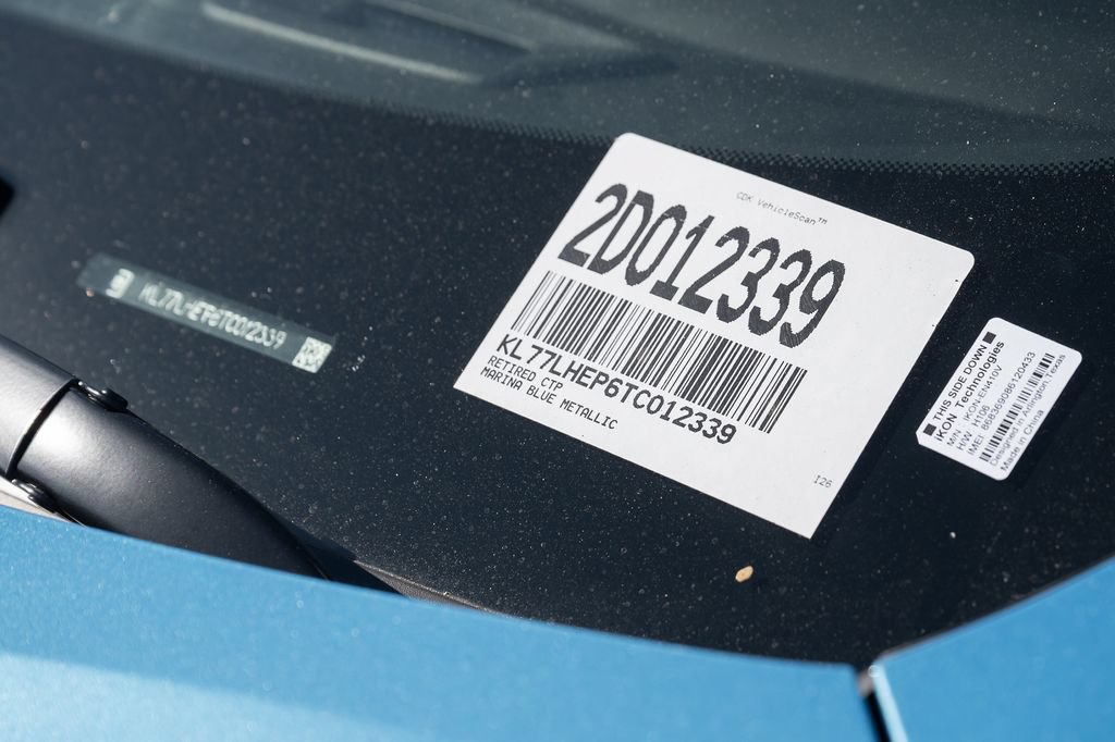 Used 2026 Chevrolet Trax LT w/ LT Convenience Package FWD image 38