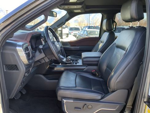 Used 2022 Ford F150 Lariat w/ Max Trailer Tow Package image 27