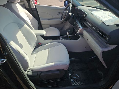 Used 2026 Hyundai Kona SEL Sport AWD/4WD image 21