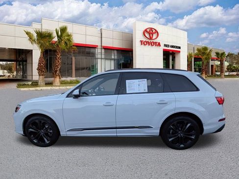 Used 2025 Audi Q7 3.0T Premium Plus image 7