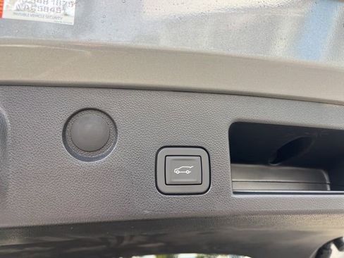 New 2026 Chevrolet Equinox RS image 7