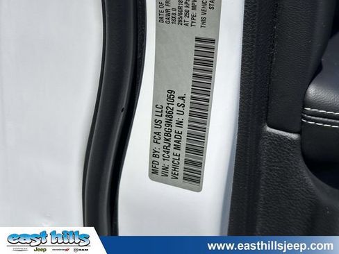 Used 2022 Jeep Grand Cherokee L Limited AWD/4WD image 18