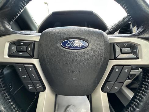 Used 2022 Ford F250 Lariat w/ Tremor Off-Road Package AWD/4WD image 23