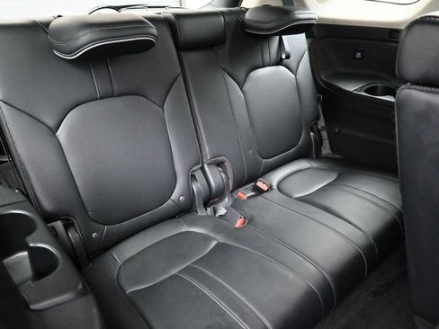 Used 2023 Honda Pilot Elite image 25