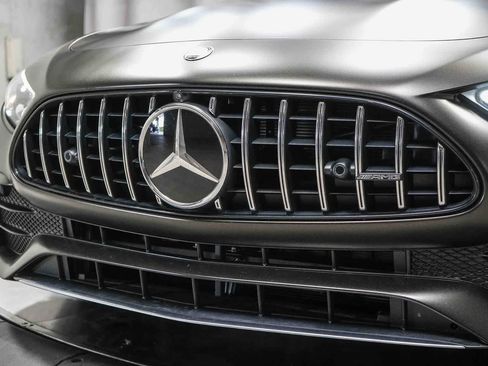 Used 2023 Mercedes-Benz SL 43 AMG image 6