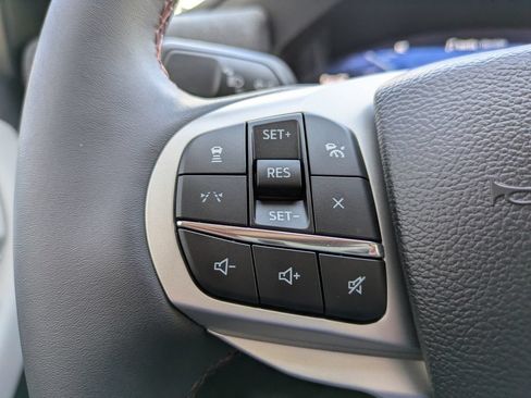 New 2026 Ford Explorer Active w/ Active Comfort Package RWD image 22