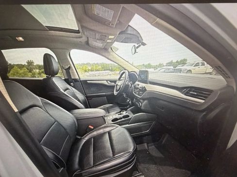 Used 2020 Ford Escape SE Sport FWD image 12