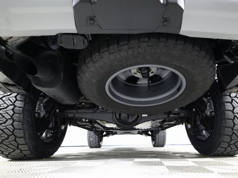 Used 2025 Lexus GX 550 image 59