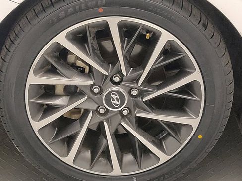 Used 2022 Hyundai Sonata Limited FWD image 31