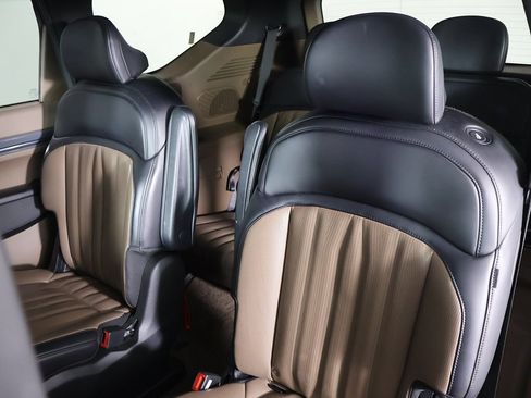 Used 2024 Kia EV9 GT-Line image 34