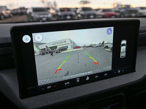 New 2025 Ford Maverick XLT image 31