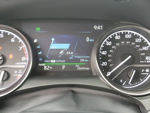 Used 2023 Toyota Camry SE AWD/4WD image 24