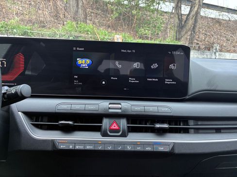 Used 2025 Kia K4 LXS image 17