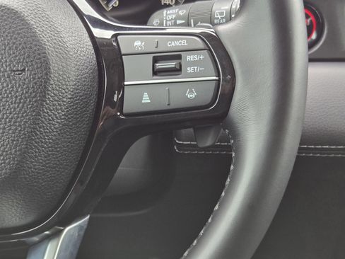 Certified 2025 Honda Pilot Touring image 25