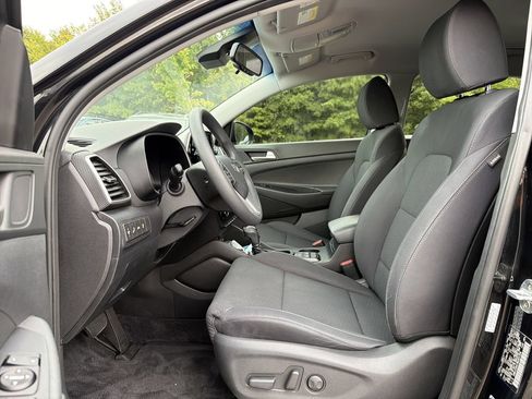 Used 2021 Hyundai Tucson Value w/ Cargo Package FWD image 11