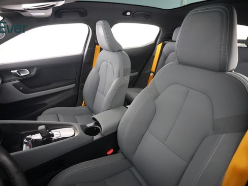 Used 2022 Polestar Polestar 2 w/ Performance Package AWD/4WD image 4