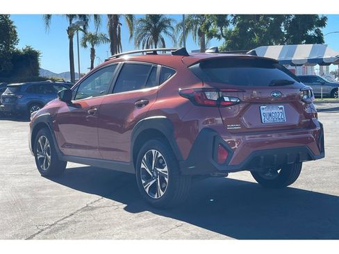 Certified 2025 Subaru Crosstrek 2.0i Premium w/ Crosstrek Mirror Package image 3