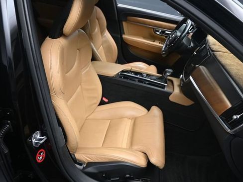 Used 2017 Volvo S90 T6 Inscription w/ Vision Package AWD/4WD image 29