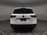 Used 2024 Volkswagen Tiguan SE image 6