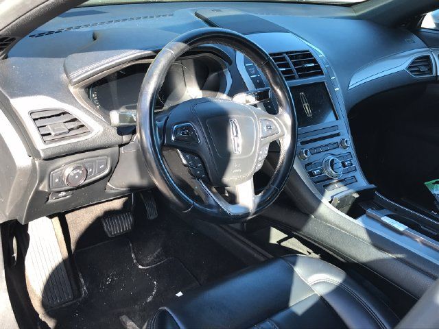 Used 2018 Lincoln MKZ Premiere FWD image 29