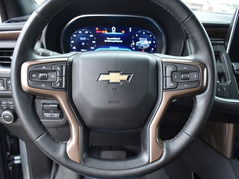 Used 2024 Chevrolet Tahoe High Country w/ Premium Package image 13