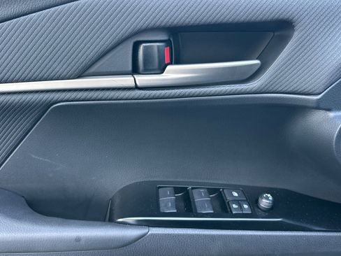 Certified 2025 Toyota Camry SE w/ Convenience Package FWD image 11