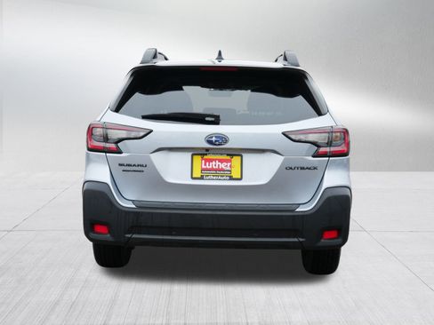 Used 2024 Subaru Outback Onyx Edition image 6