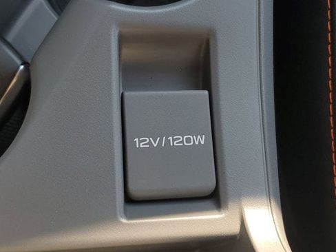 New 2025 Subaru Crosstrek 2.5i Limited w/ Popular Package #4A image 32