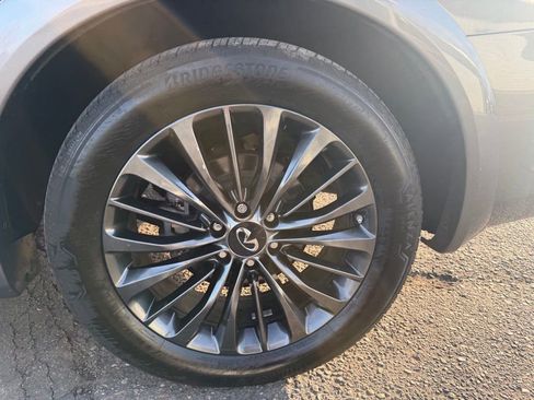 Used 2021 INFINITI QX80 Premium Select w/ All-Season Package AWD/4WD image 19
