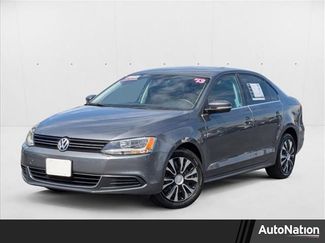 Used 2013 Volkswagen Jetta SE image 1
