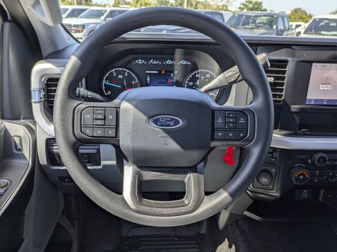 New 2025 Ford F550 4x4 Regular Cab Super Duty image 22