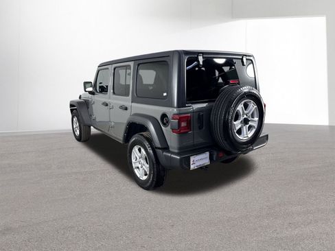 Used 2022 Jeep Wrangler Unlimited Sport S image 30