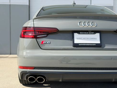 Used 2019 Audi S4 Prestige AWD/4WD image 34