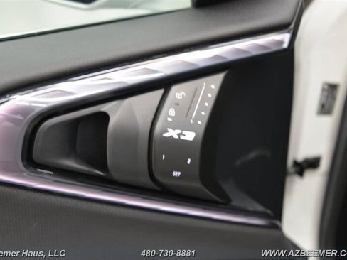 Used 2025 BMW X3 xDrive30i w/ Premium Package AWD/4WD image 30