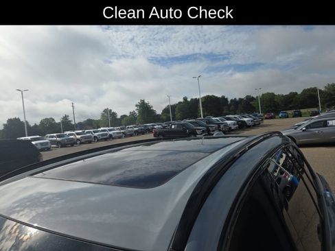 Used 2026 BMW X5 xDrive40i w/ M Sport Package AWD/4WD image 6