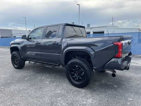 Used 2024 Toyota Tacoma SR5 RWD image 6